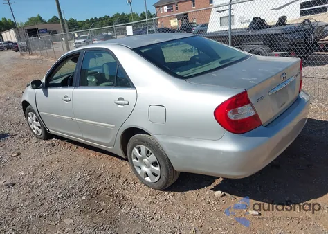 2004 Toyota Camry Le from USA, damaged, VIN 4T1BE32K04U885059